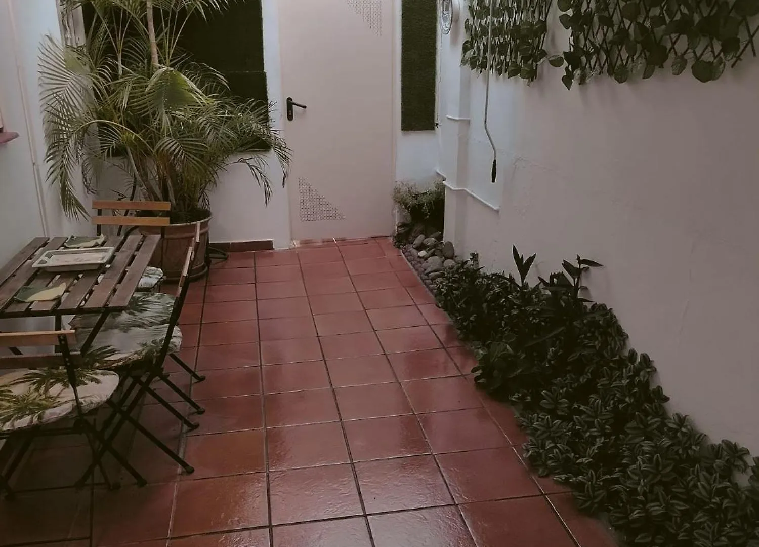 Fantastico Apartamento Con Piscina Comunitaria Junto Al Mar En マラガ アパート