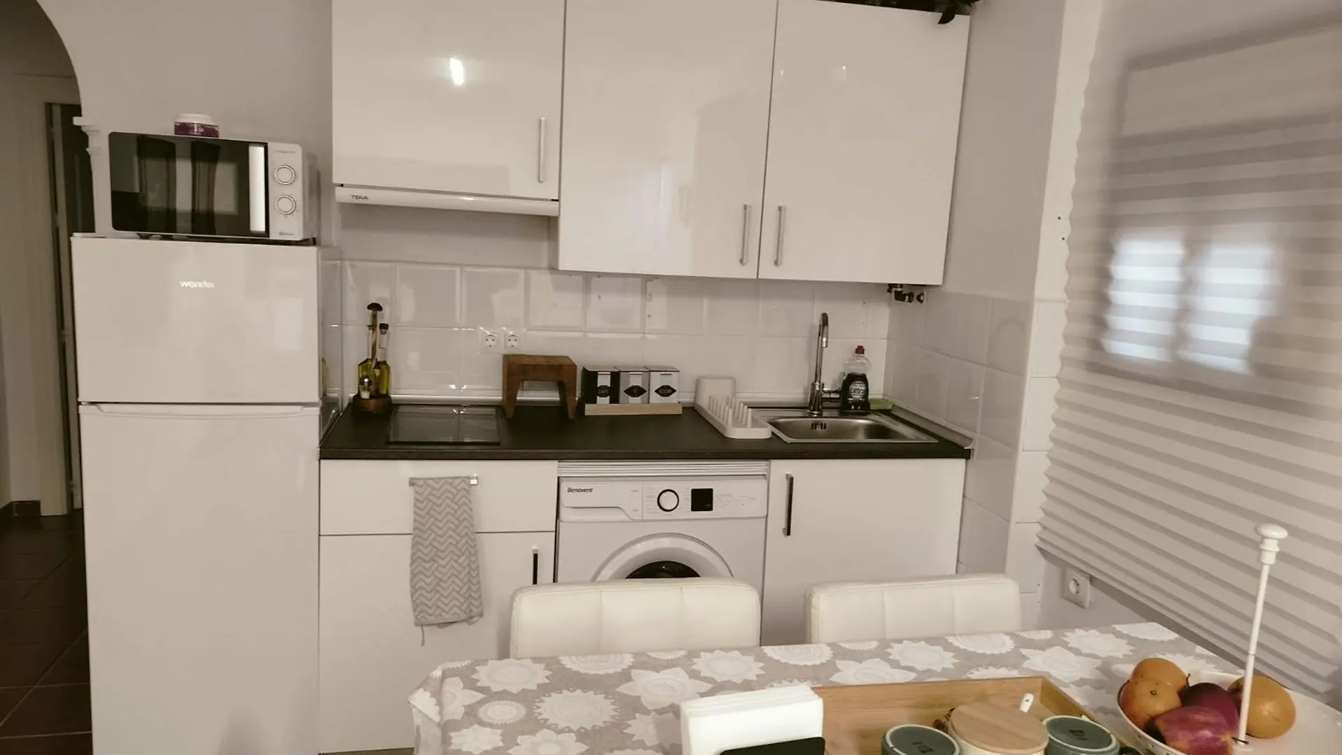 Fantastico Apartamento Con Piscina Comunitaria Junto Al Mar En Màlaga